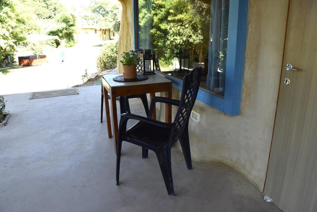 Dutch Farm Israel Acomodação com café da manhã Sede Zevi Exterior foto
